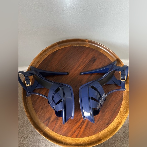 Yves Saint Laurent Tribute Platform Sandals size 41 (11 US) - Picture 3 of 6